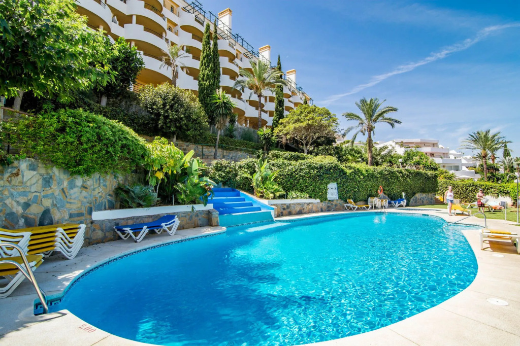 SAD-Spacious 2 bedroom duplex P.Banus