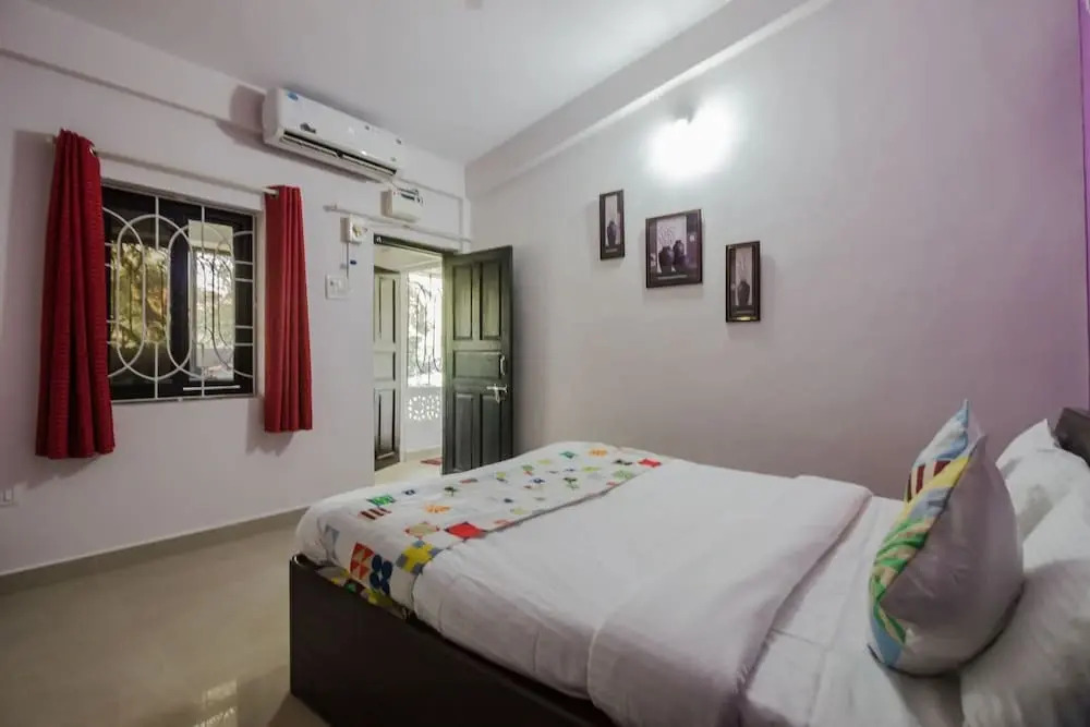 Rose Crasto by OYO Rooms