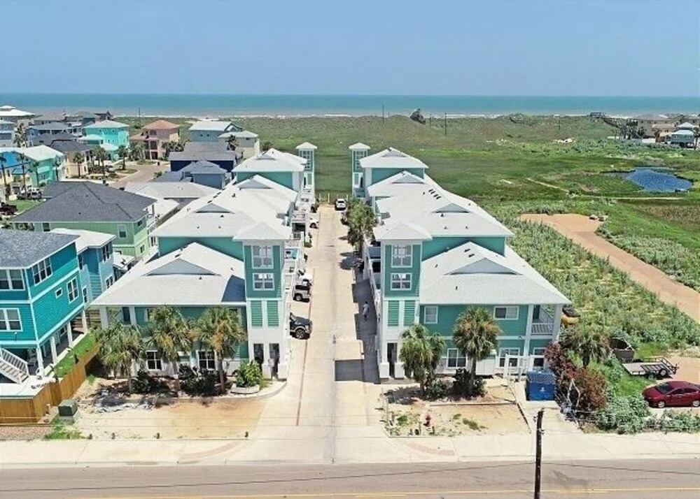 Heaven On Eleventh 3 Bedroom Condo