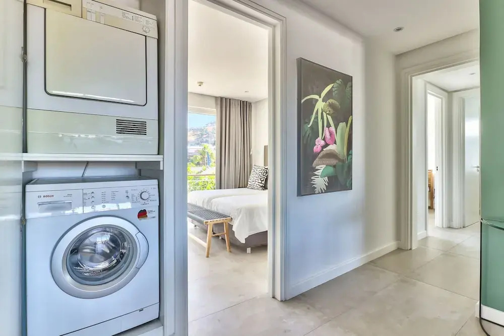 Luxury Three Bedroom Apartment - Fully Furnished and Equipped