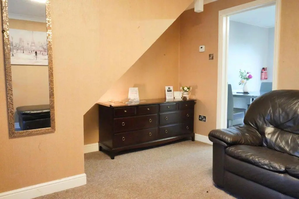 Taylor Close Holiday Home