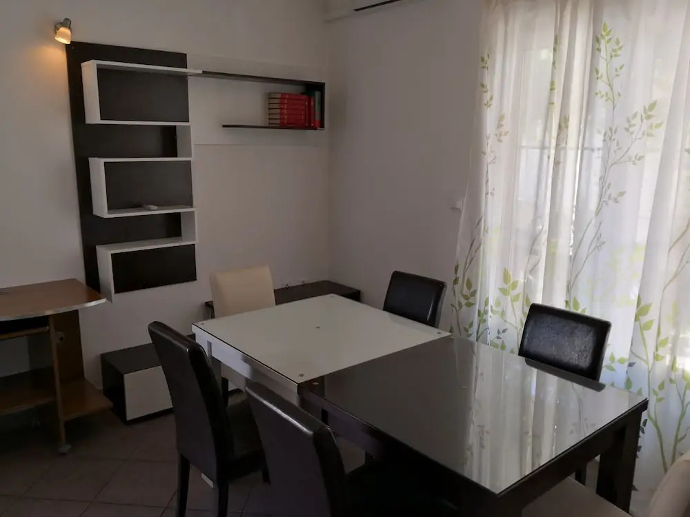 Emperor Apartment4 Star Accommodation for the Price of 3
