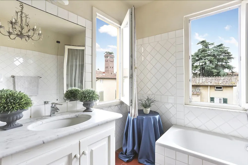 Appartamento Duccio by Vacation in Lucca