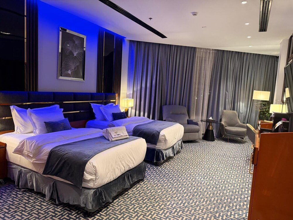 STwin Hotel