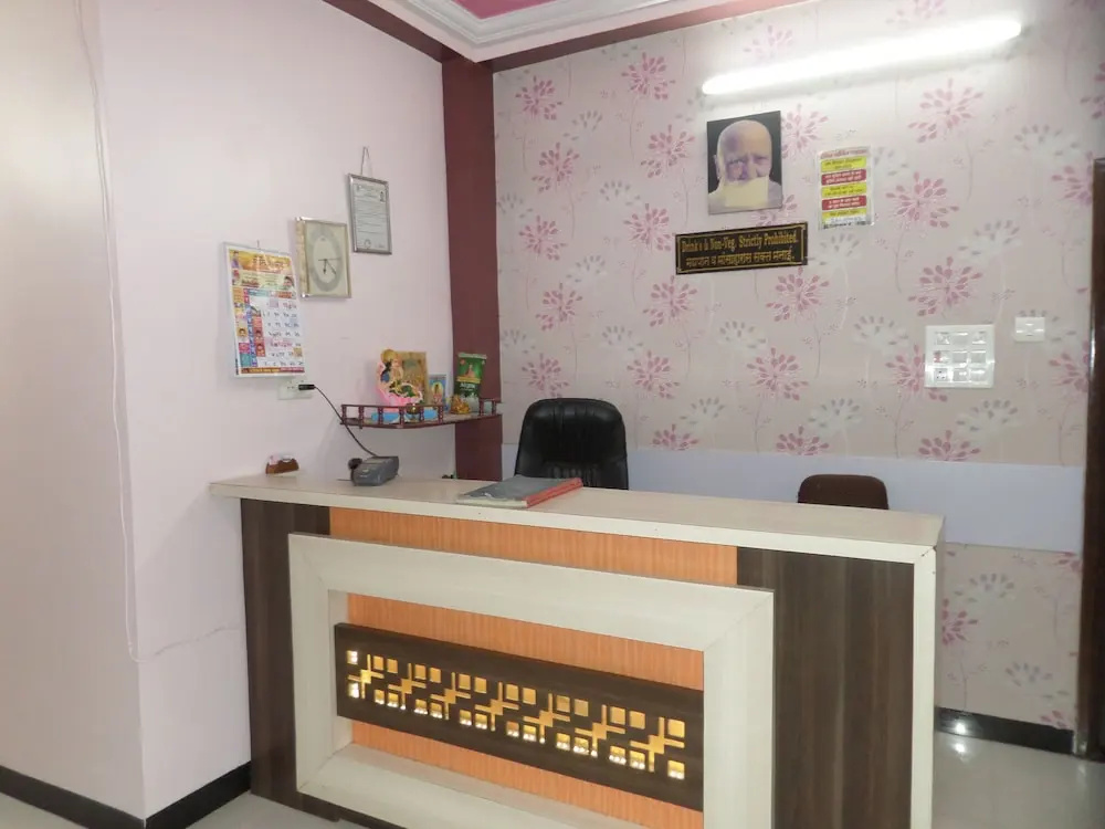 Hotel Amit Plaza