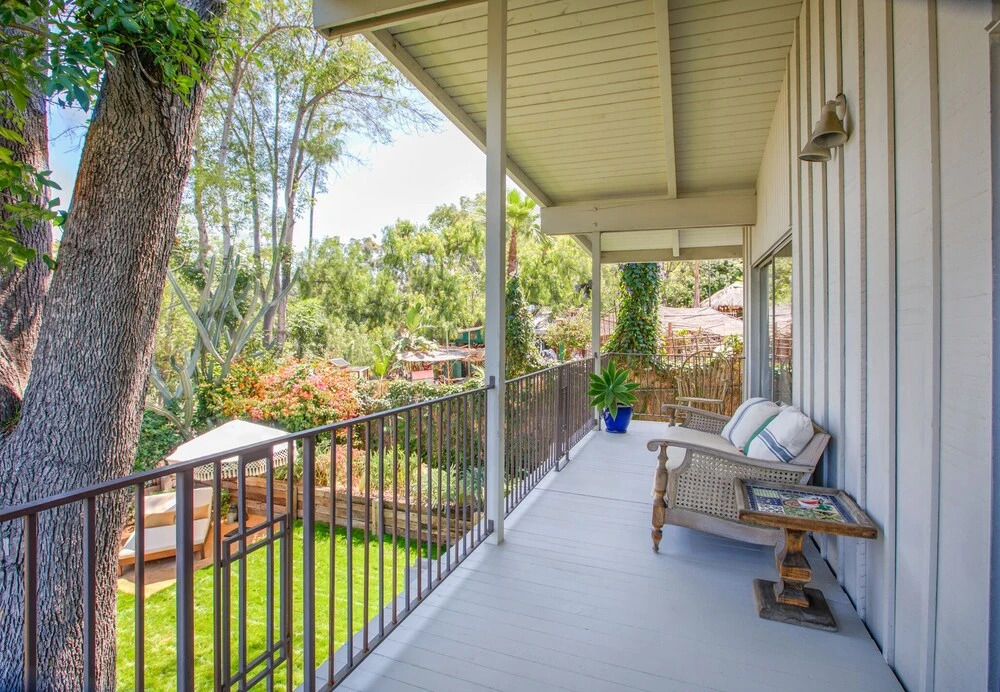 Silver Lake 3br W/ Water Views 3 Bedroom Home