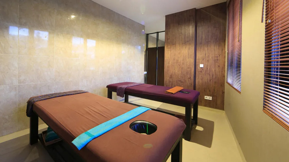 ZEN Premium Ubud Raya Andong 2