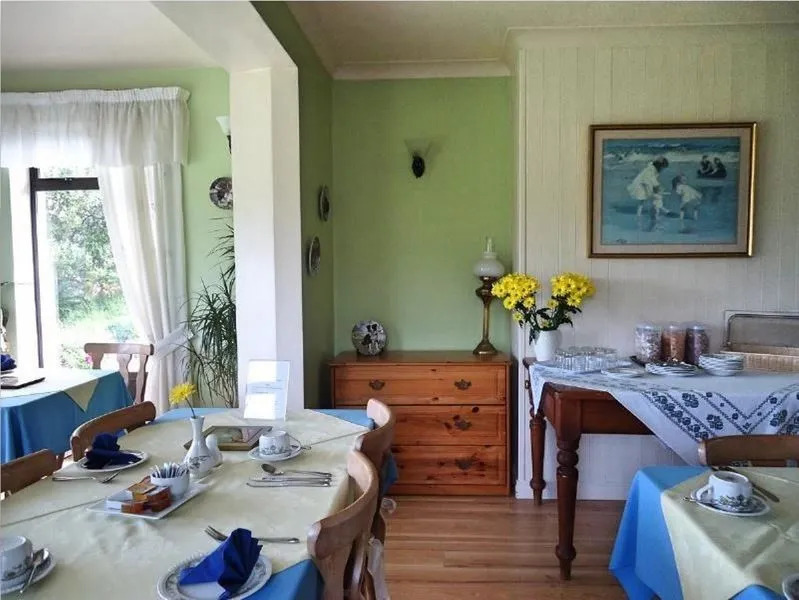 Heather Lodge Country House