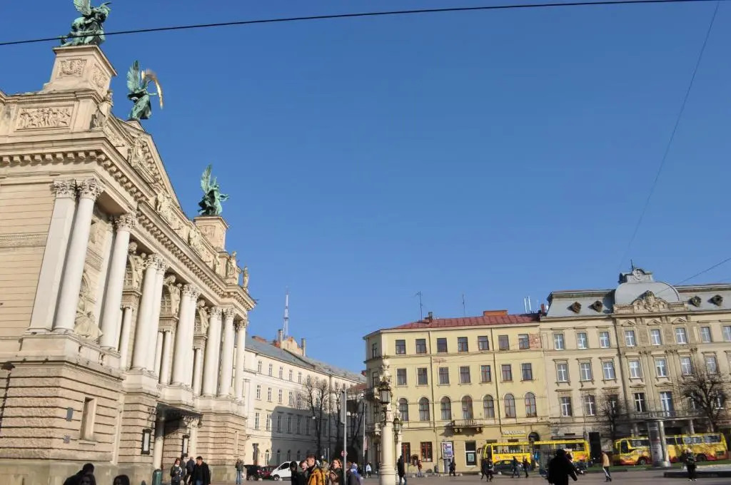 Mini Apartment near Opera Theater