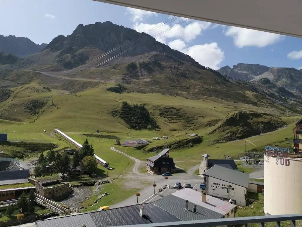 Appartement La Mongie, 1 pièce, 4 personnes - FR-1-404-210