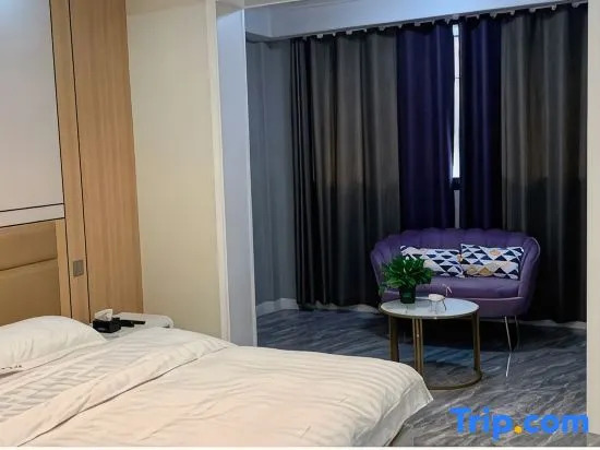 Zhixiang Business Hotel