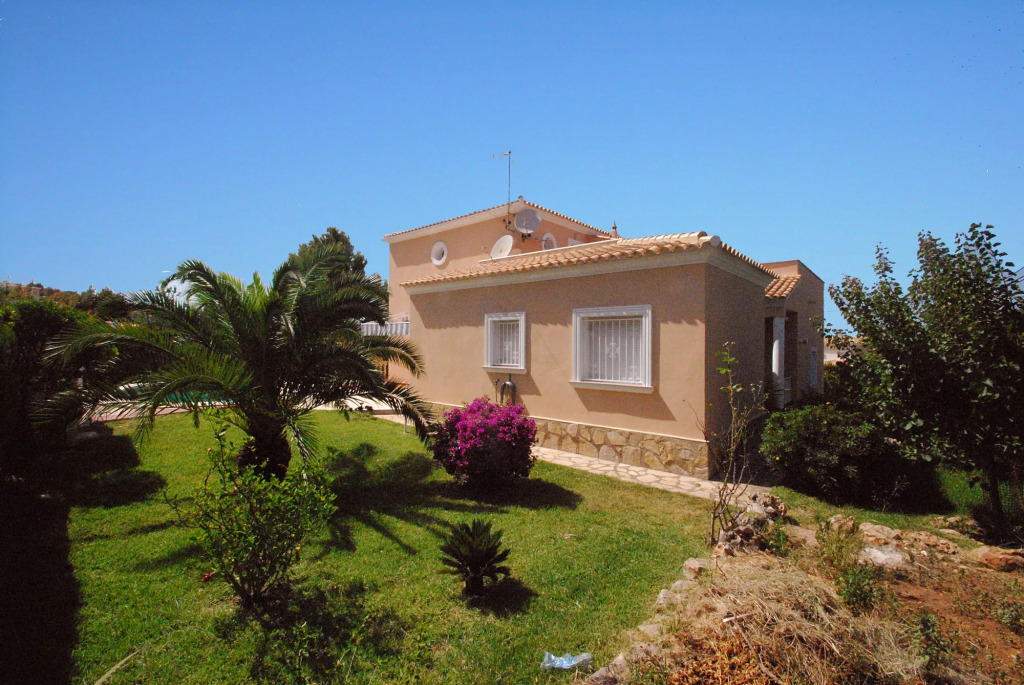 035 Villa Bugamvilla