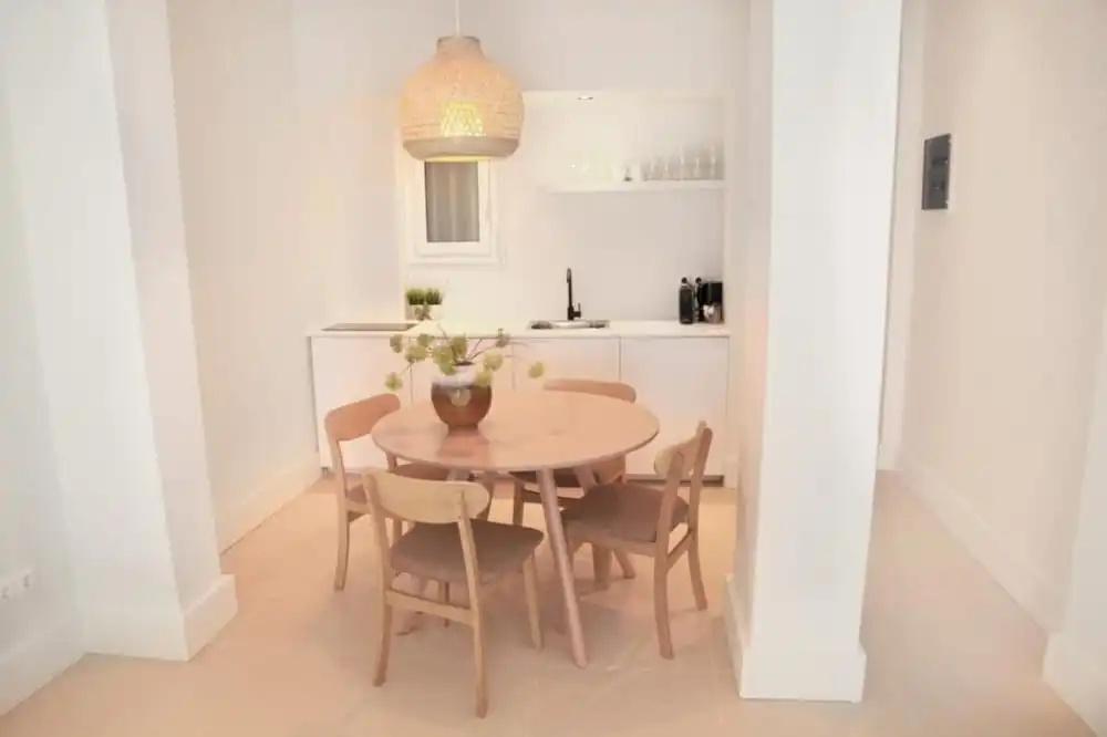 City Break Apartments 302 Nestled in the Heart of Athens