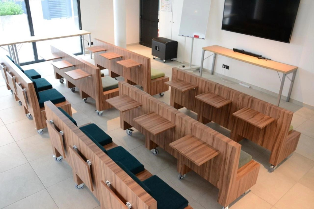 ibis Styles Bordeaux Lac Bruges