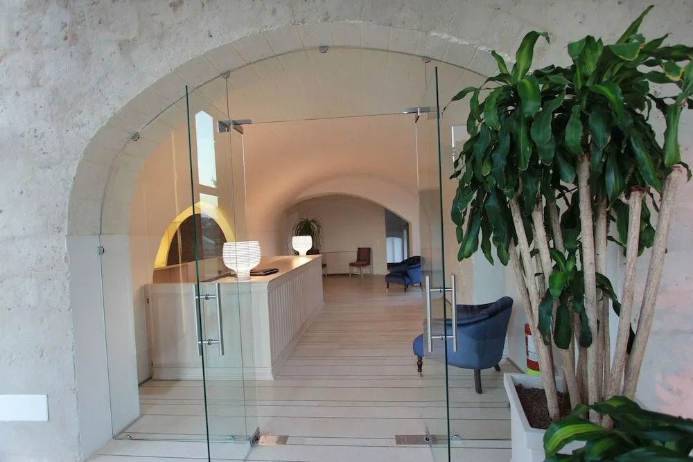 Calderoni Martini Suite