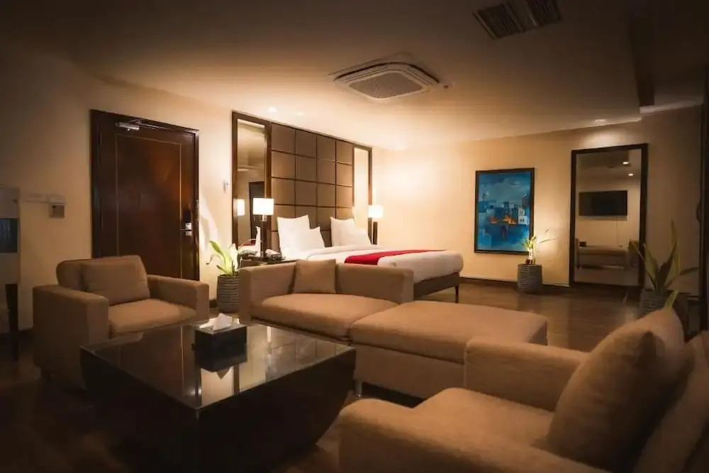 Rockville House MG Serai Boutique Hotel