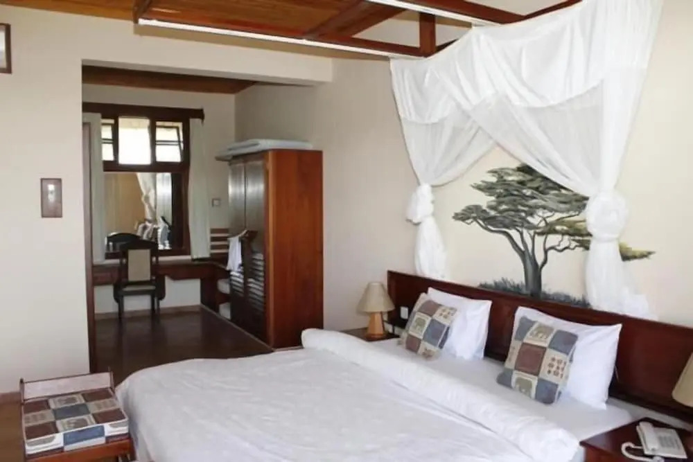 Ryans Bay Hotel
