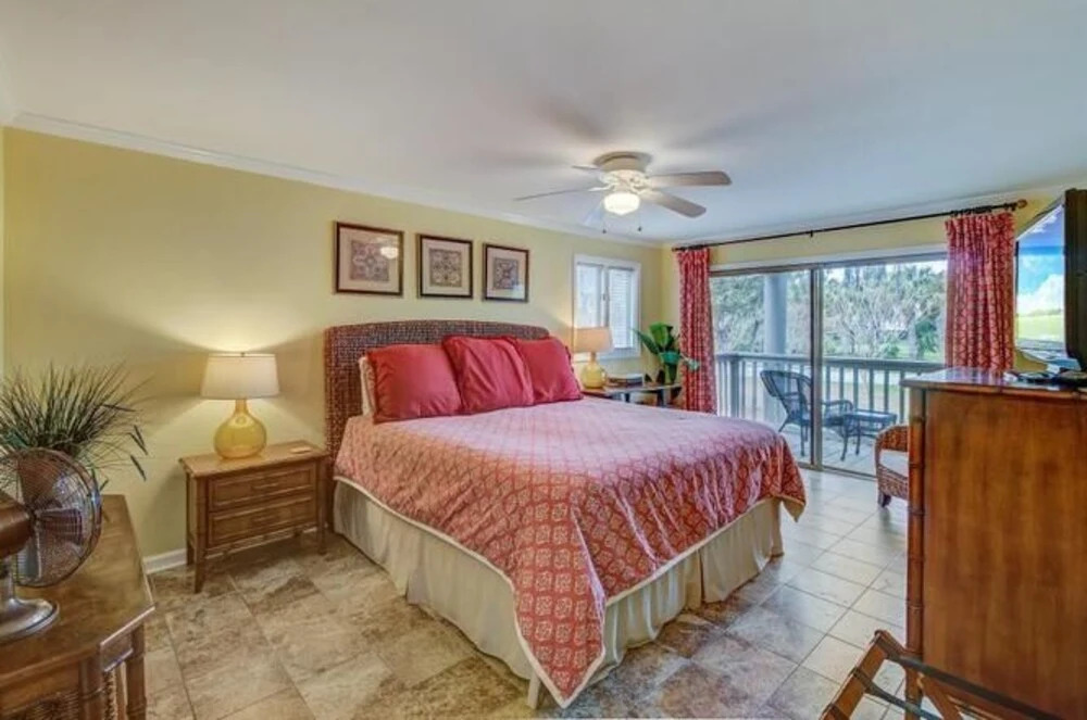 5-star Reviews + Close-to-the-beach = Perfect Vacation! 2 Bedroom Villa
