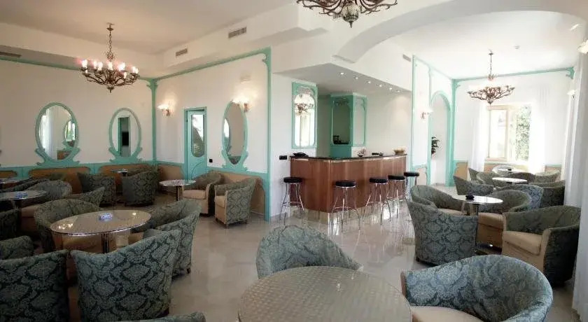 Hotel Villa Paradiso