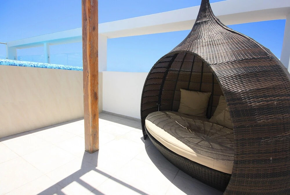 Menesse Apartment 25 26-04 by iMexico
