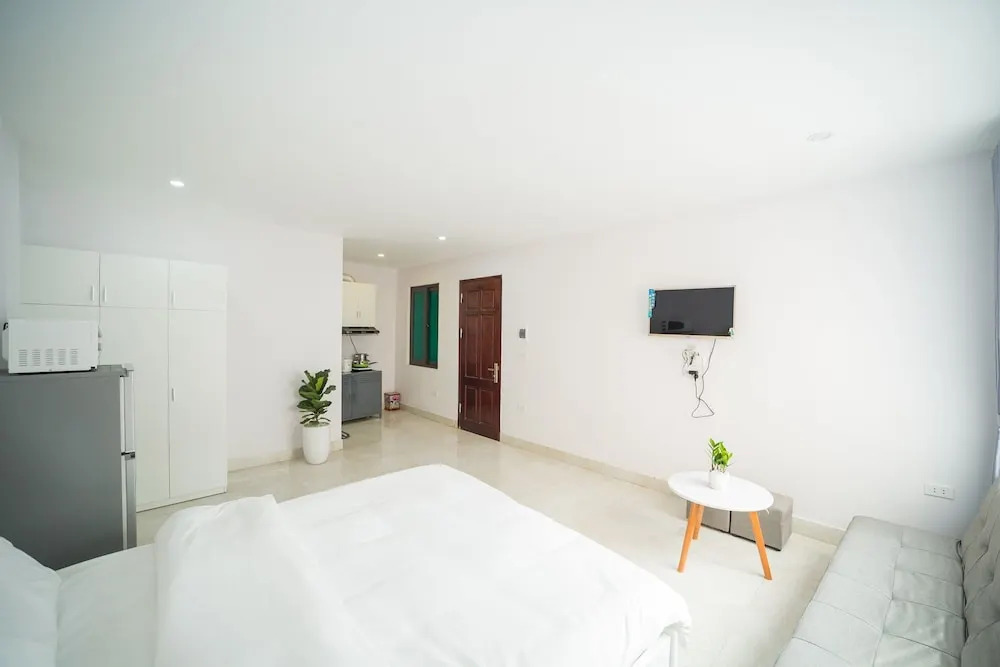 Parkhomes Service Apartment