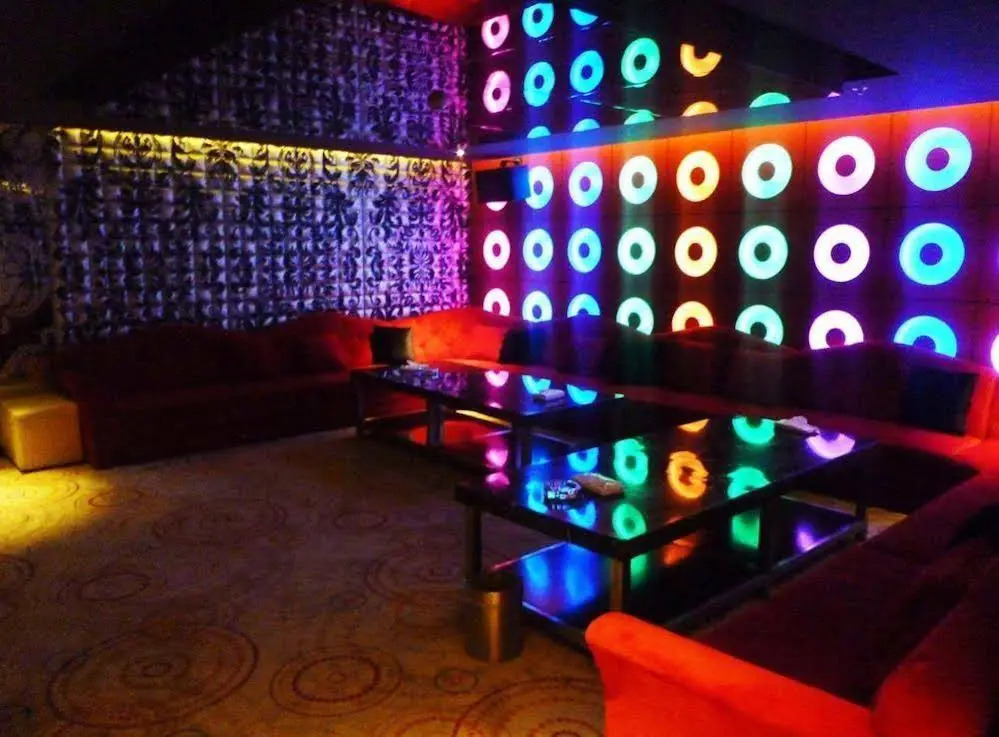 Yangguang Licheng Hot Spring Hotel - Beijing