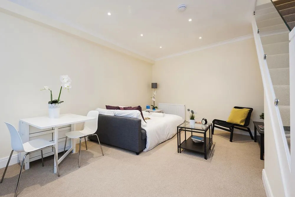 The Magravine Gardens Court I - MP02