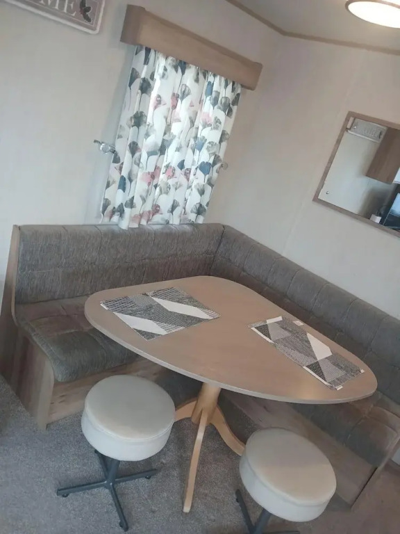 Abi Caravan Sleeps 8 Lyons Winkups Holiday Park