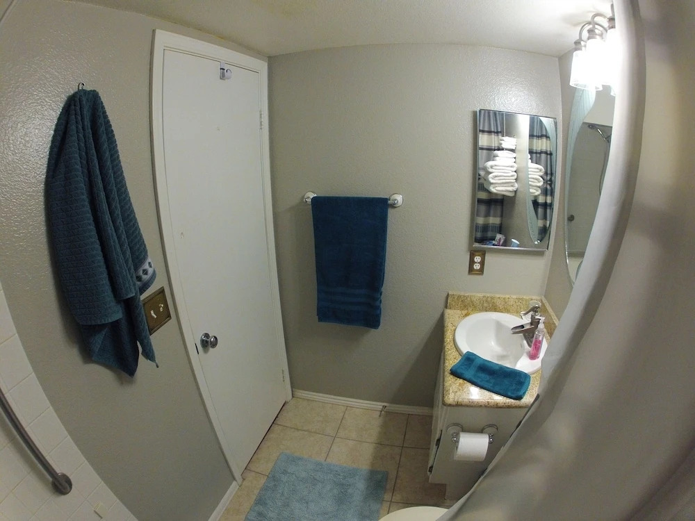 Sands Riolux Priv Bedbath5 Min Stripairport and Rental car Terminals