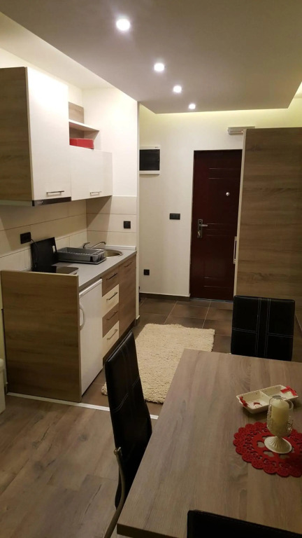 Apartman Mia Milmari F3