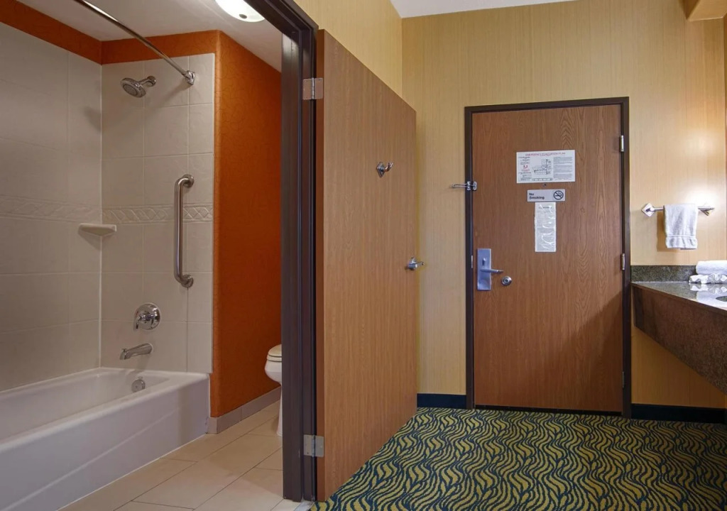 Best Western PLUS Fresno Inn