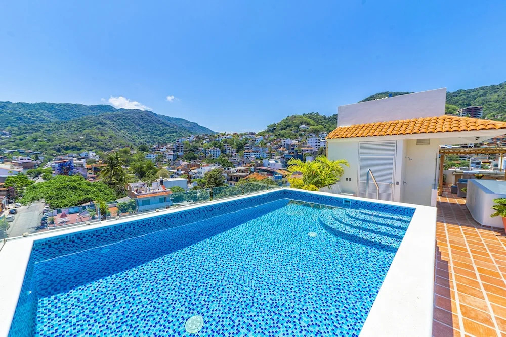 Tres Marias Luxury Suites