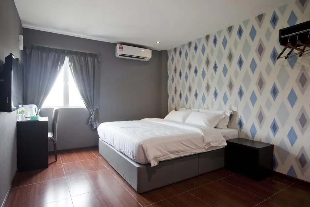OYO 383 V3 Hotel Nusajaya
