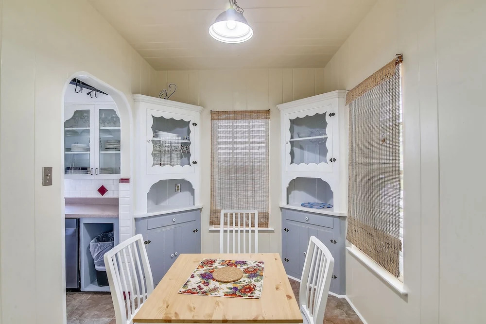 Crockett Retreat 4 Bedroom Home