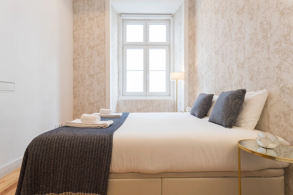 Baixa Modern Three-Bedroom Apartment - by LU Holidays