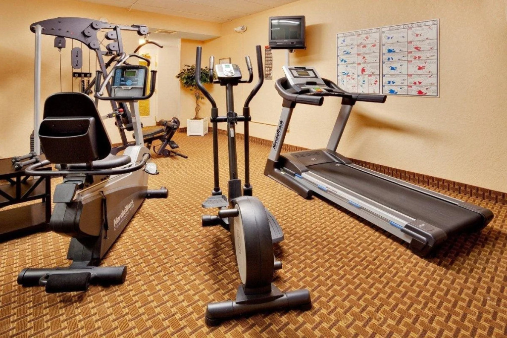 Baymont by Wyndham East Windsor Bradley Airport