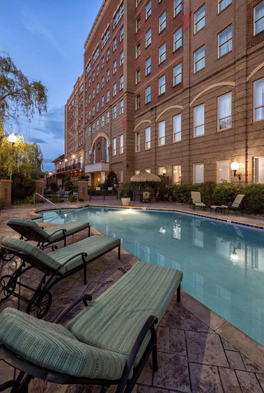 Carnegie Hotel & Spa