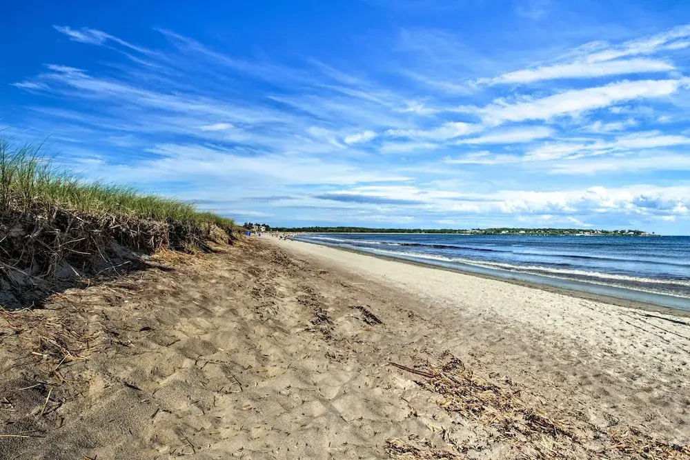 Charming Pine Point Cottage - 2 Blocks to Ocean!