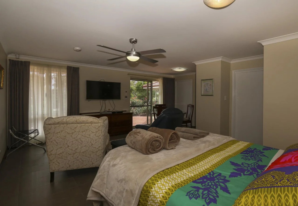The Good Life Bed & Breakfast