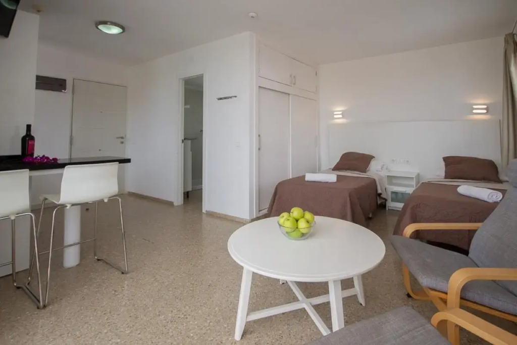 Apartamentos LIVVO Tarahal