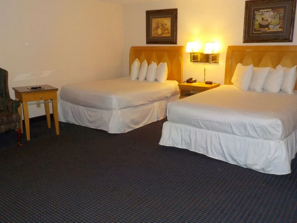 SureStay Hotel by Best Western Norfolk Little Creek