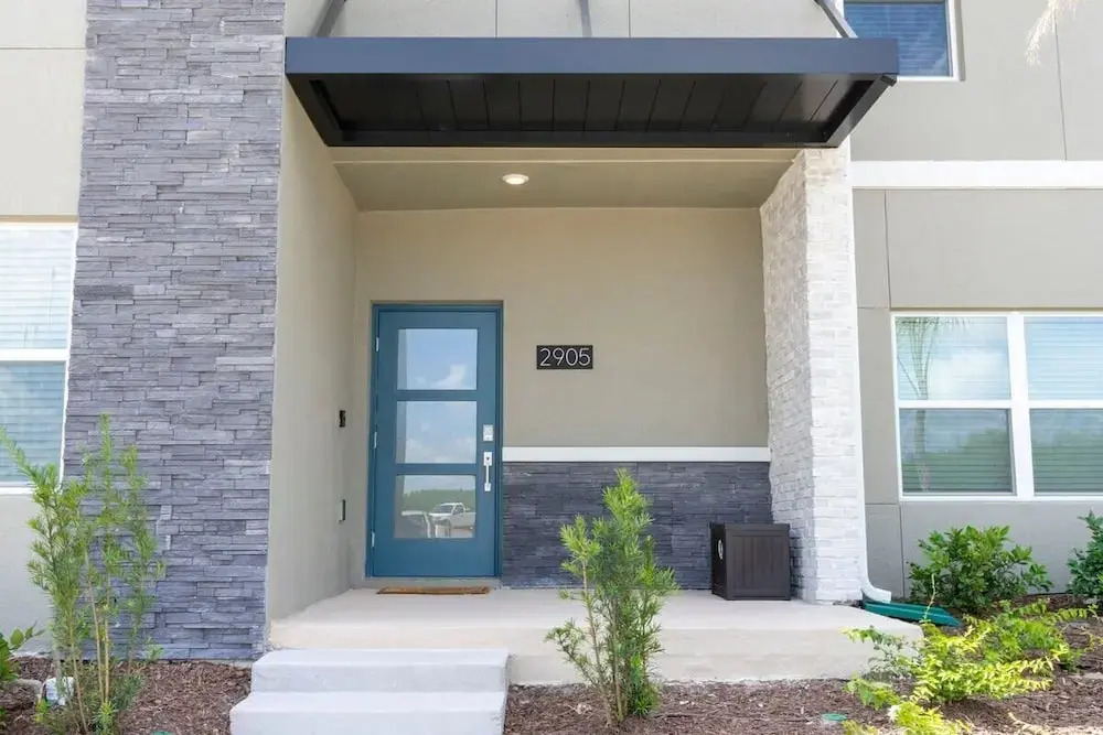 Luxurious Family-Friendly 5 Bd w/ Screened Pool & Close to Disney 2905