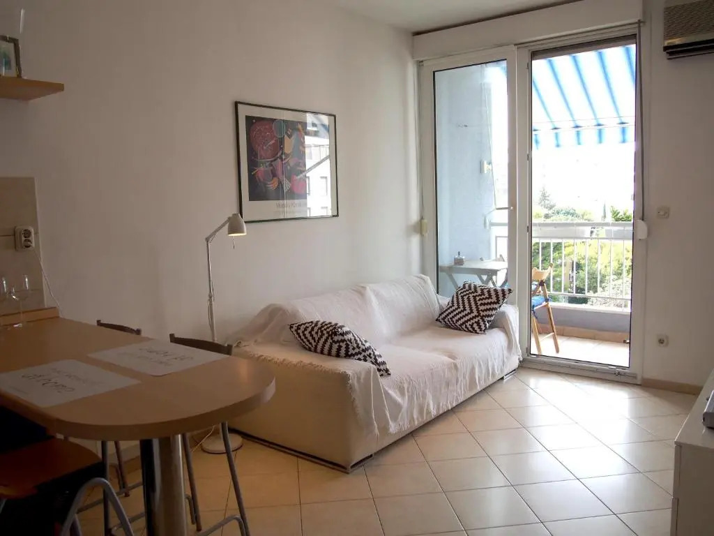 Apartment Viola