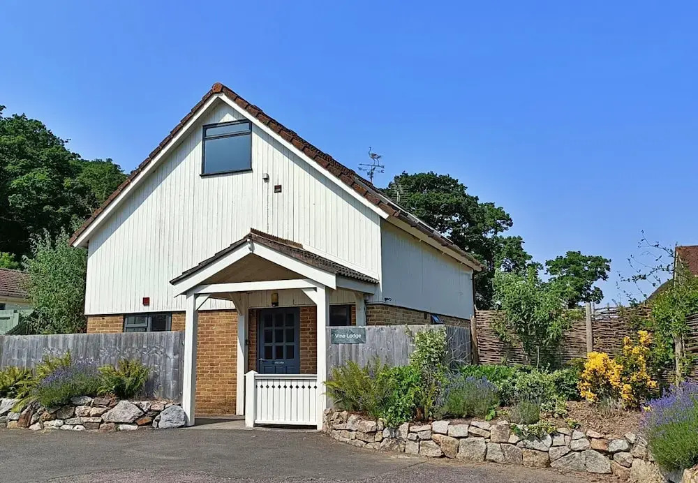 Lodge in Bovey Tracey With Pool & Countryside