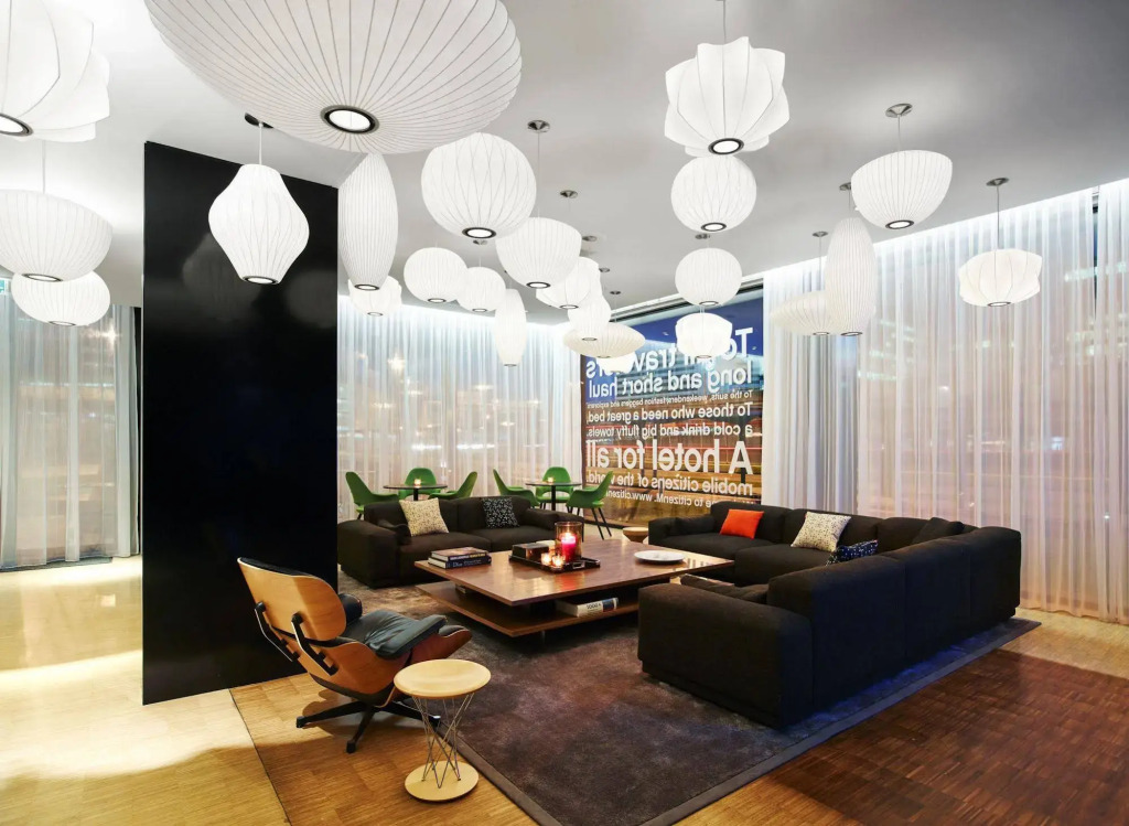citizenM Paris La Défense