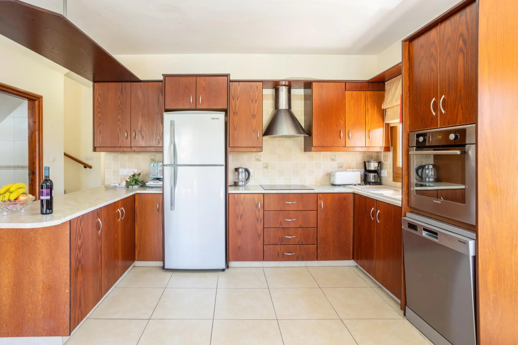 Villa Tsikkos Tessera