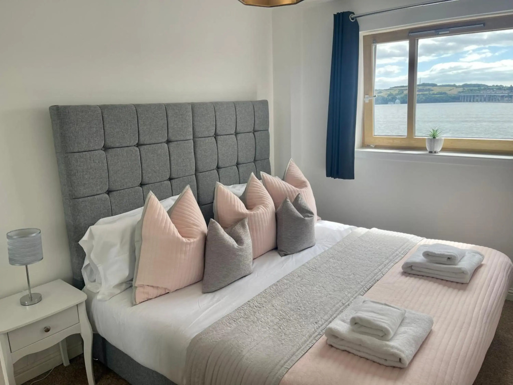 Casa Fresa - City Quay Apartment