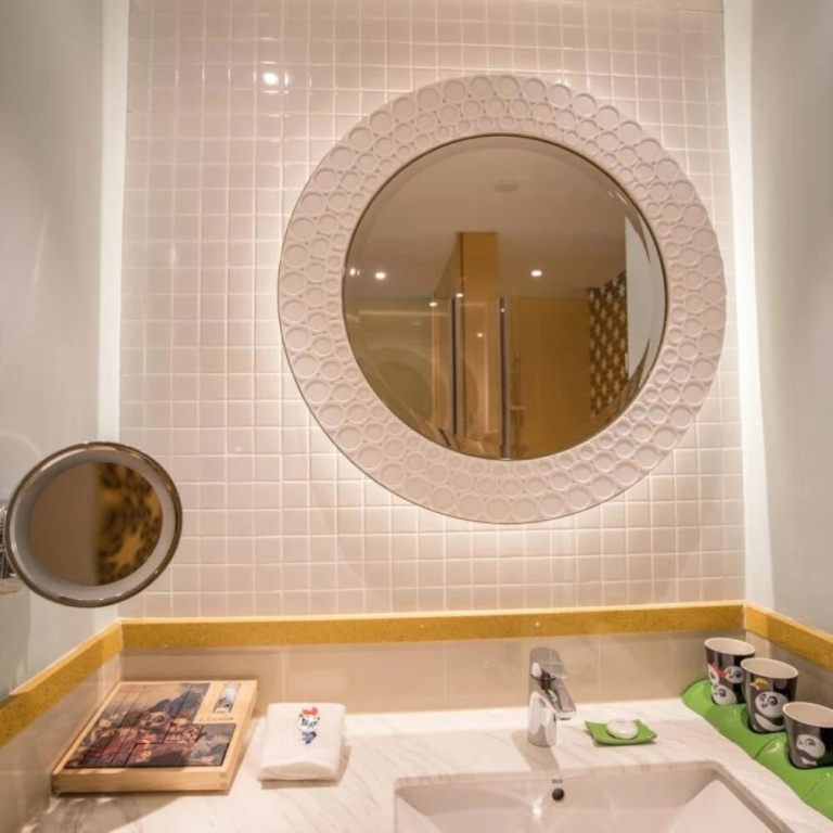Chimelong Panda Hotel