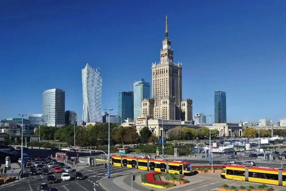 Lumina apartment near center of Warsaw