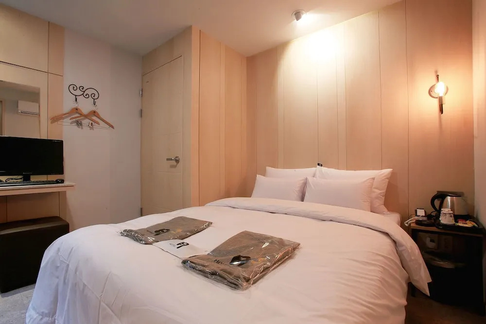 Pyeongtaek Wol Hotel